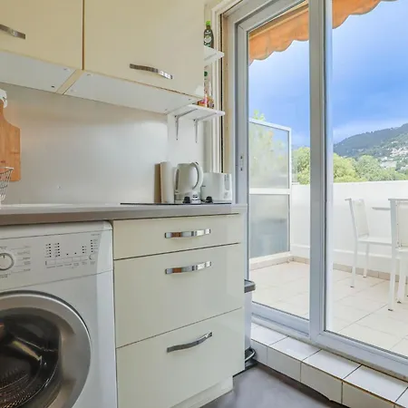 Cosy Studio, Proche Et Gare, Vue Montagne 아파트 *