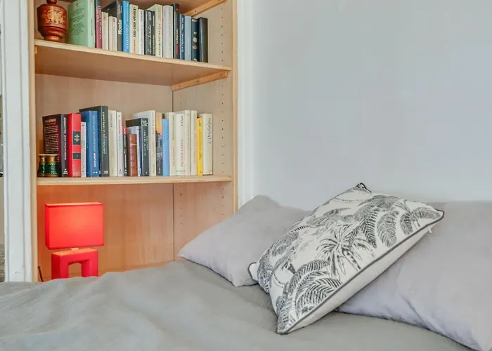 Cosy Studio, Proche Et Gare, Vue Montagne Lägenhet Roquebrune-Cap-Martin