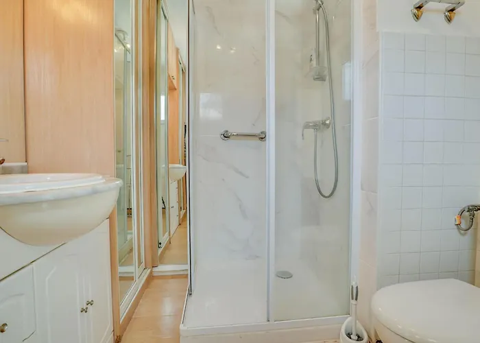 Cosy Studio, Proche Et Gare, Vue Montagne